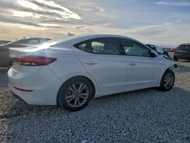 Hyundai ELANTRA Sel Image 11