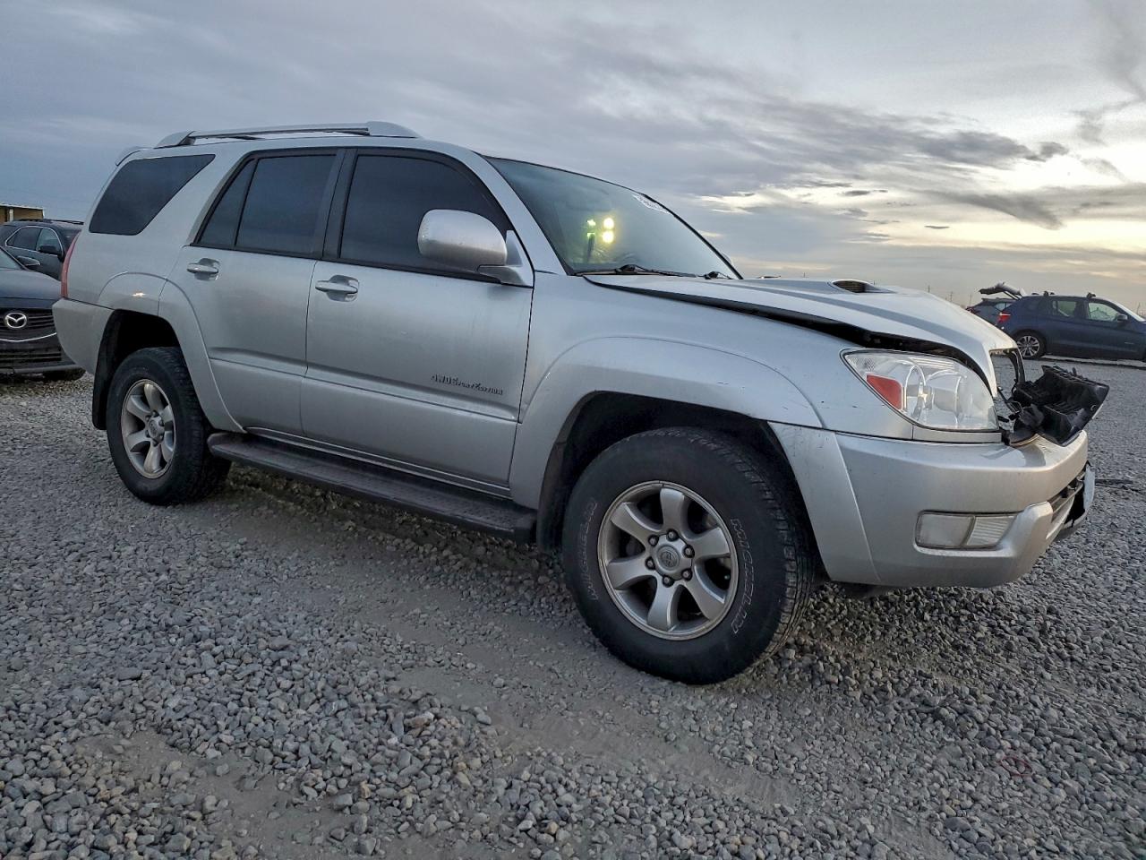 Toyota 4Runner Sr5 Image 2