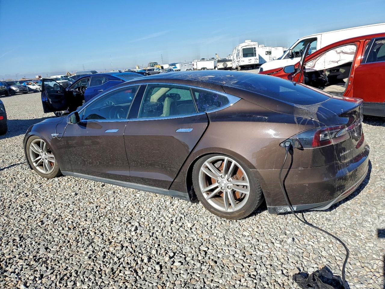 Tesla Model S Image 3