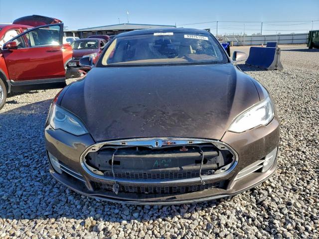 Tesla Model S Image 5