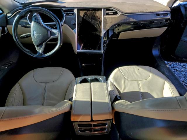Tesla Model S Image 7