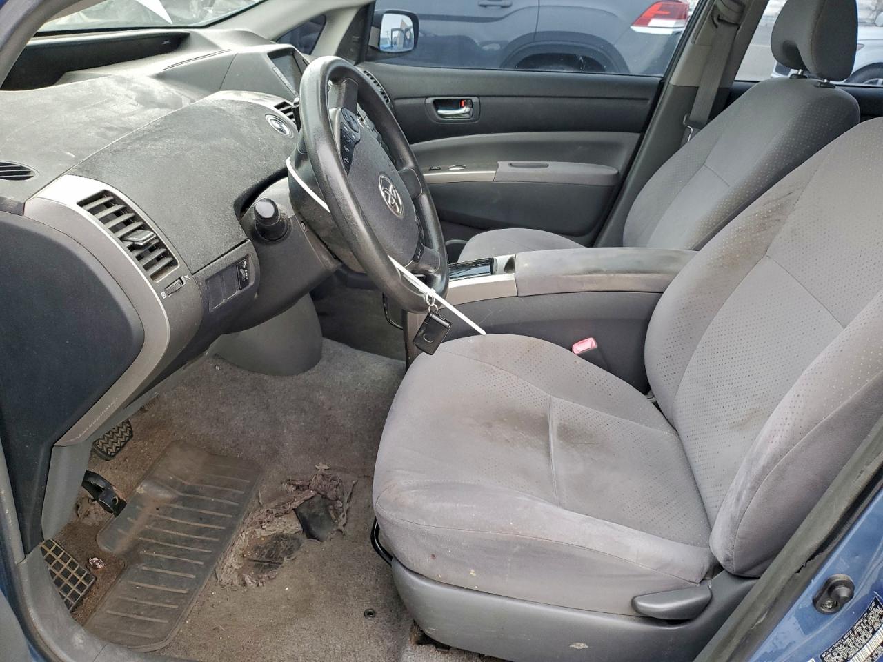 Toyota Prius Image 6