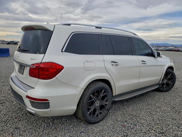 Mercedes-Benz G-Class 550 4matic Image 3