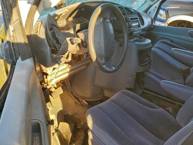 Ford Econoline E250 Van Image 11