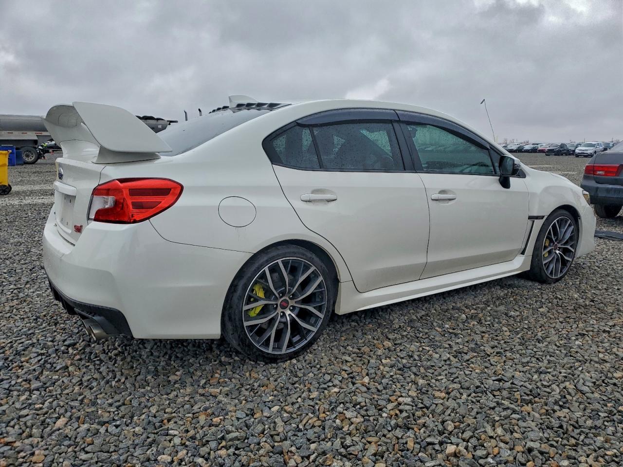 Subaru WRX Sti Image 5