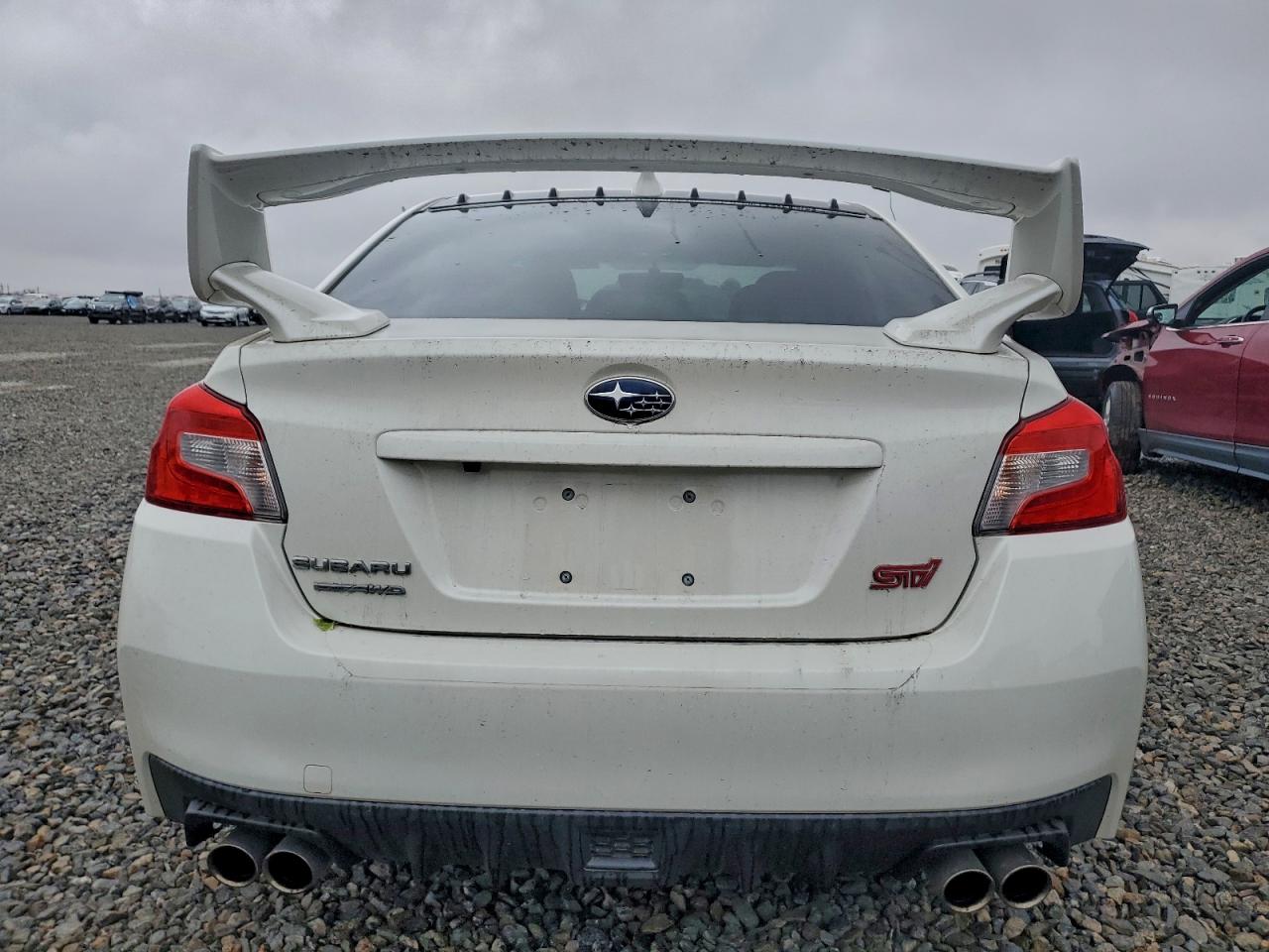 Subaru WRX Sti Image 9