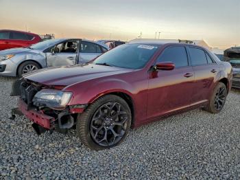  Salvage Chrysler 300