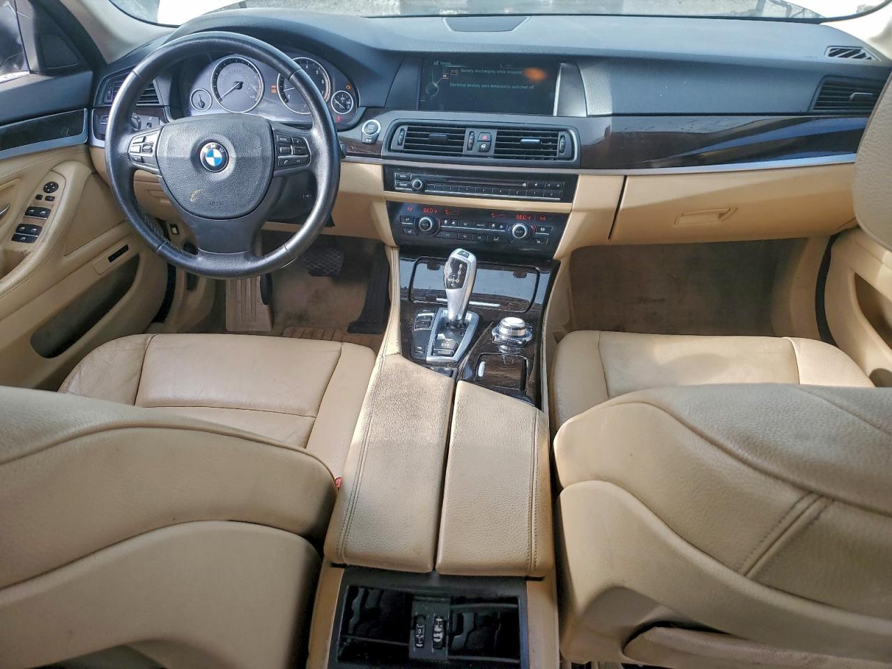 BMW 5 Series I Image 10