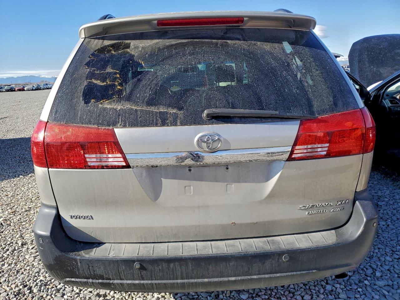 Toyota Sienna Xle Image 5