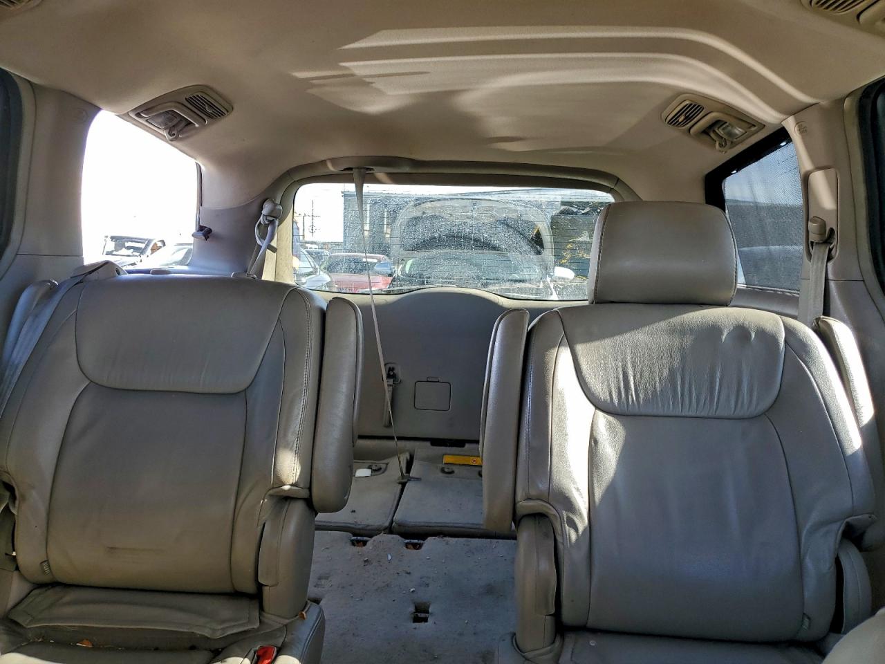 Toyota Sienna Xle Image 10