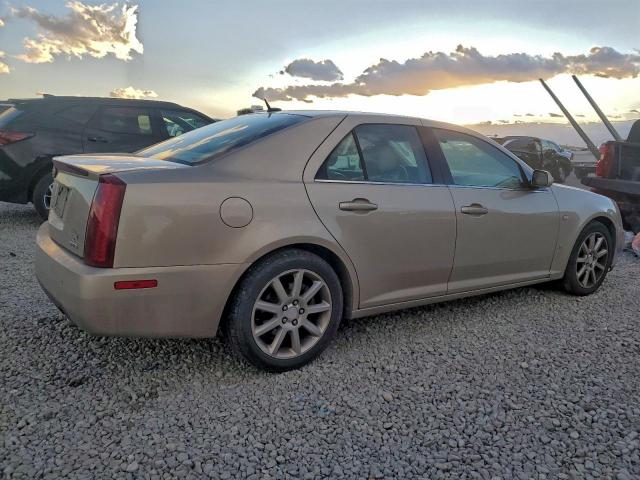 Cadillac STS Image 5