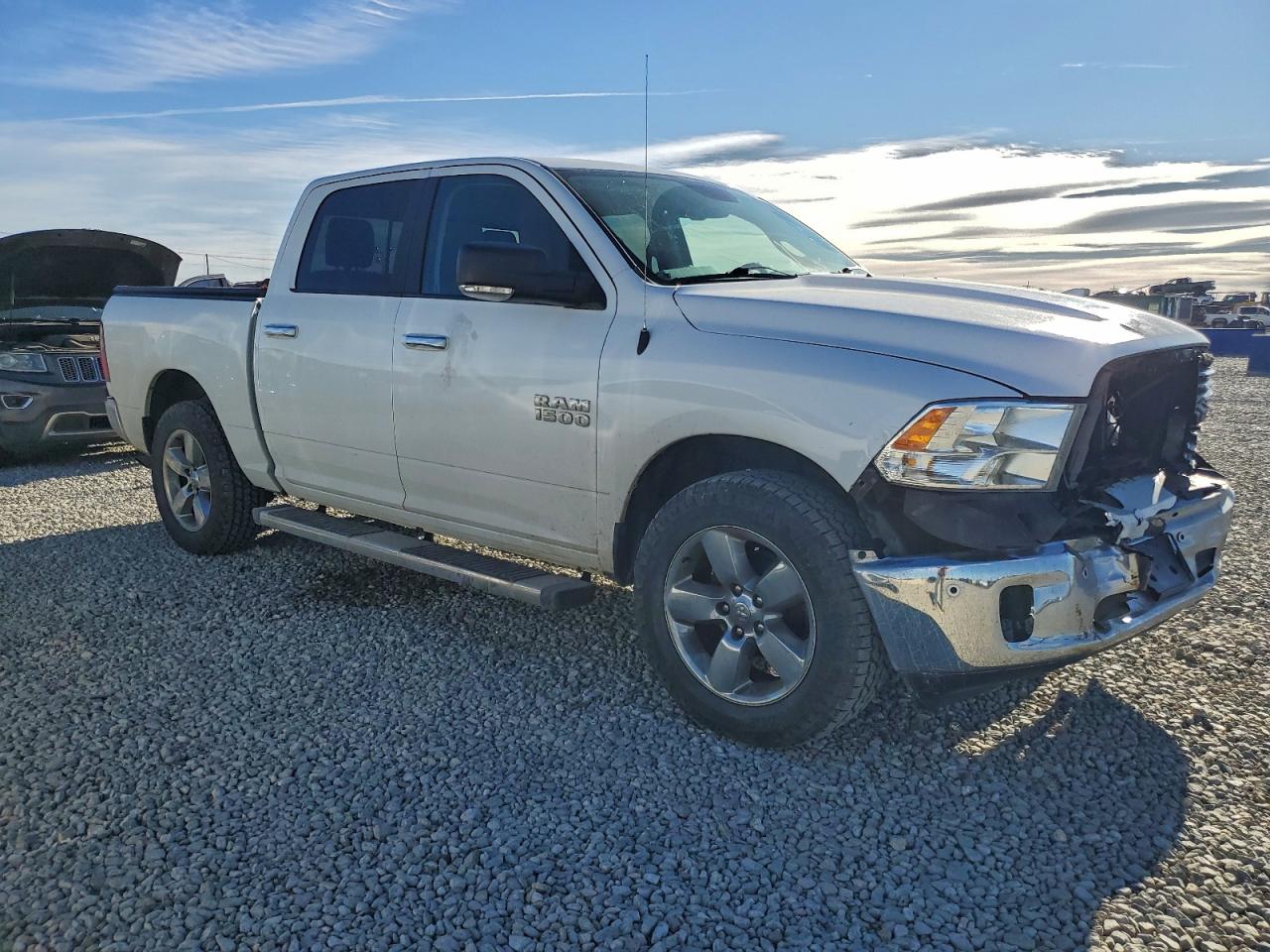 Ram 1500 Slt Image 9