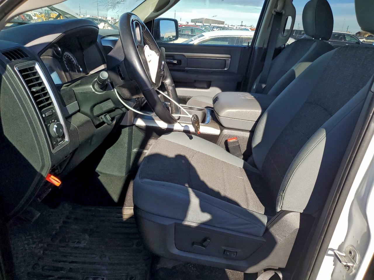 Ram 1500 Slt Image 5