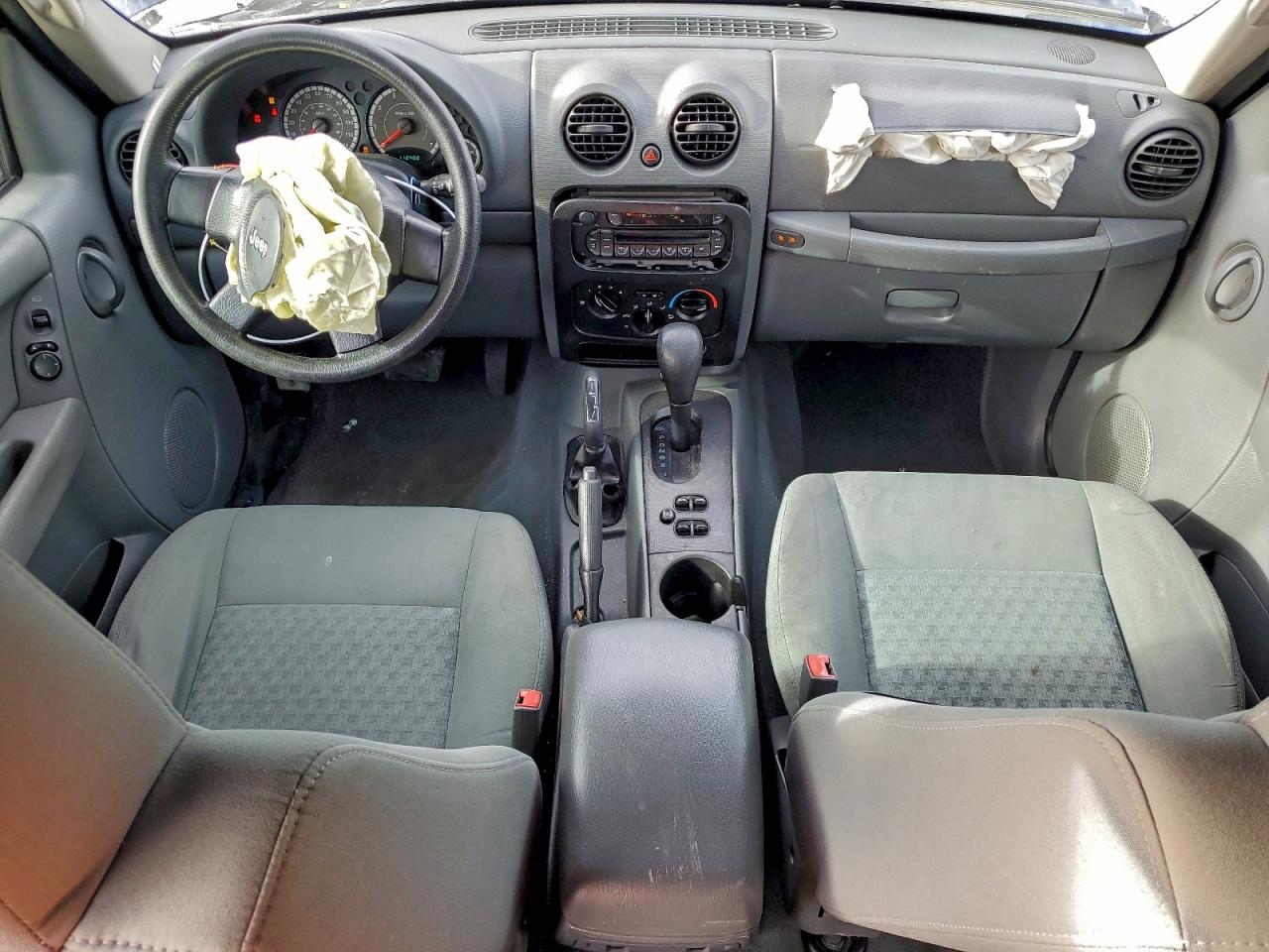 Jeep Liberty Sport Image 4