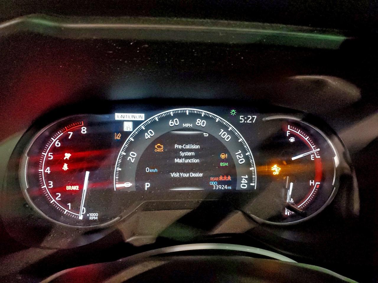 Toyota RAV4 Xle Image 2