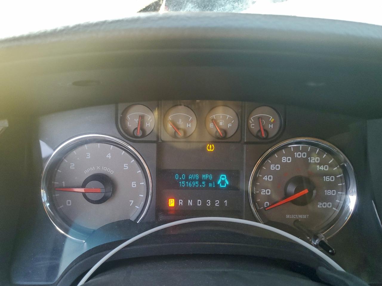 Ford F-150 Supercrew Image 5