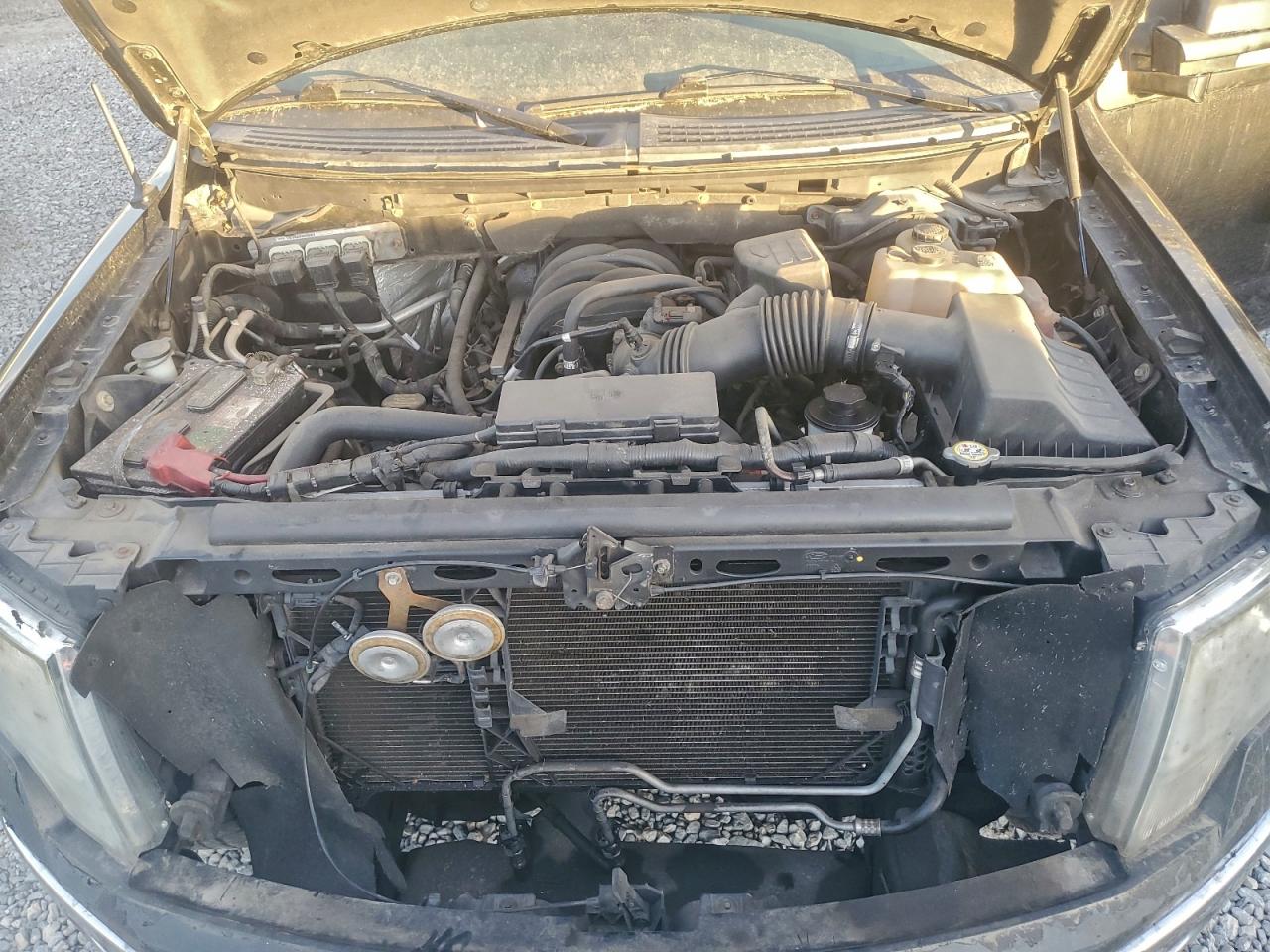 Ford F-150 Supercrew Image 12