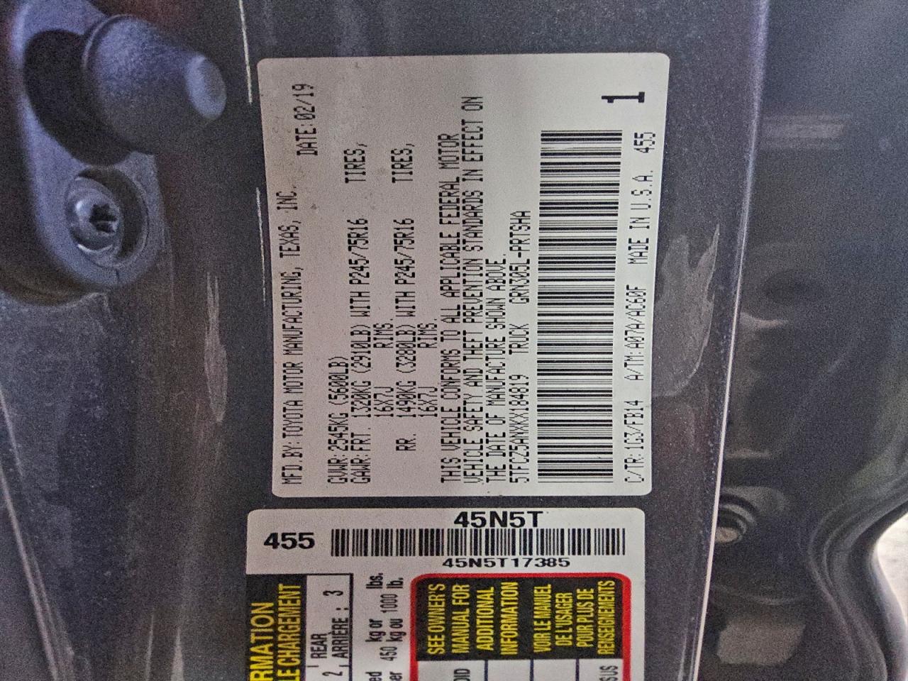 Toyota Tacoma Double Cab Image 11