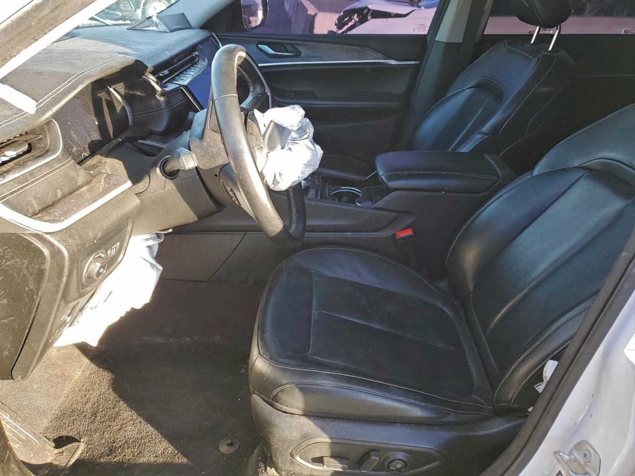 Jeep Grand Cherokee L Limited Image 13