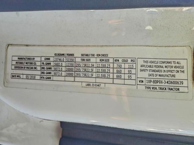 Peterbilt 579 Image 8