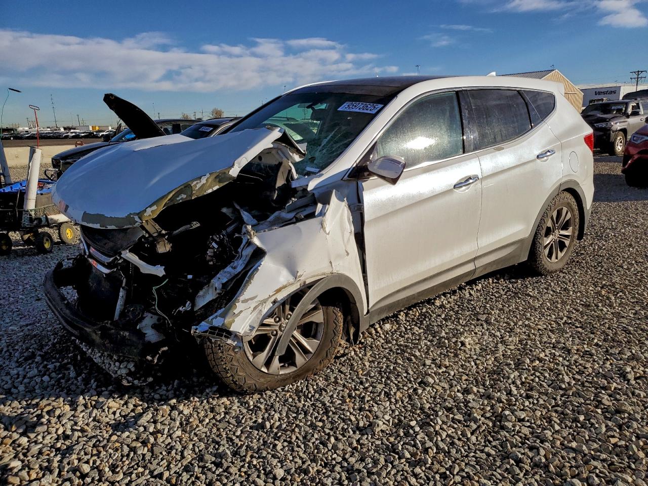 Hyundai SANTA FE Image 1