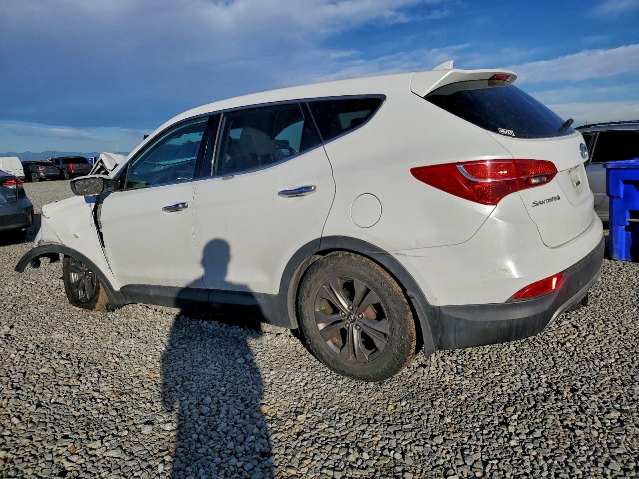 Hyundai SANTA FE Image 2