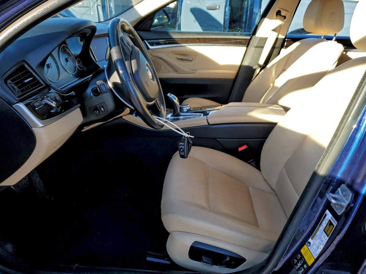 BMW 5 Series D Xdrive Image 5