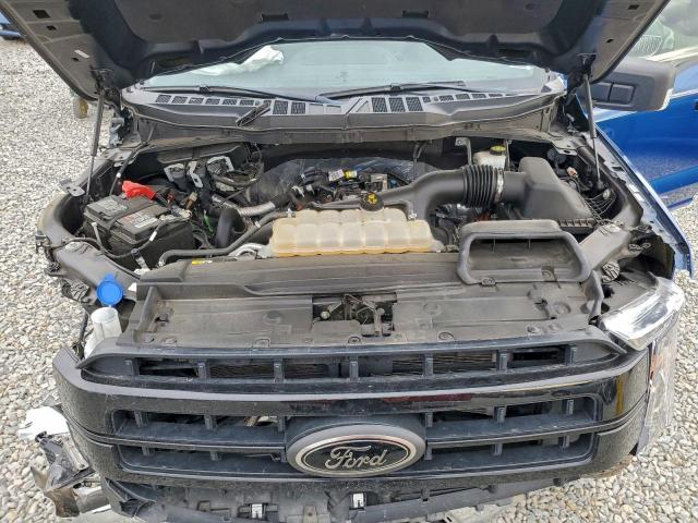 Ford F-150 Supercrew Image 10