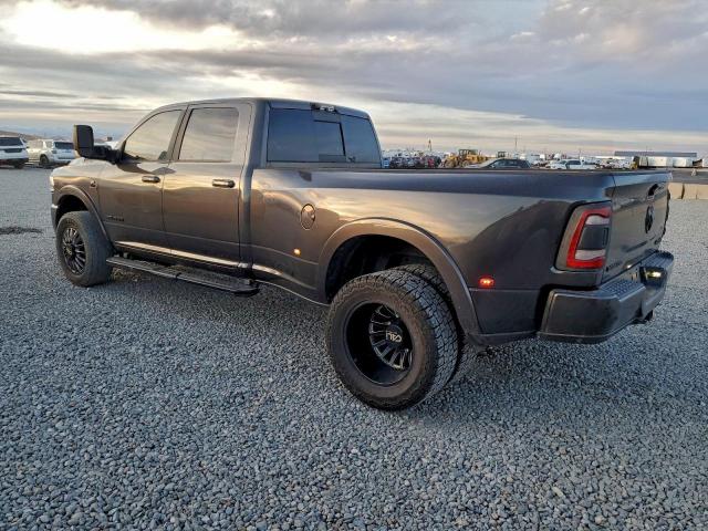 Ram 3500 Laramie Image 3