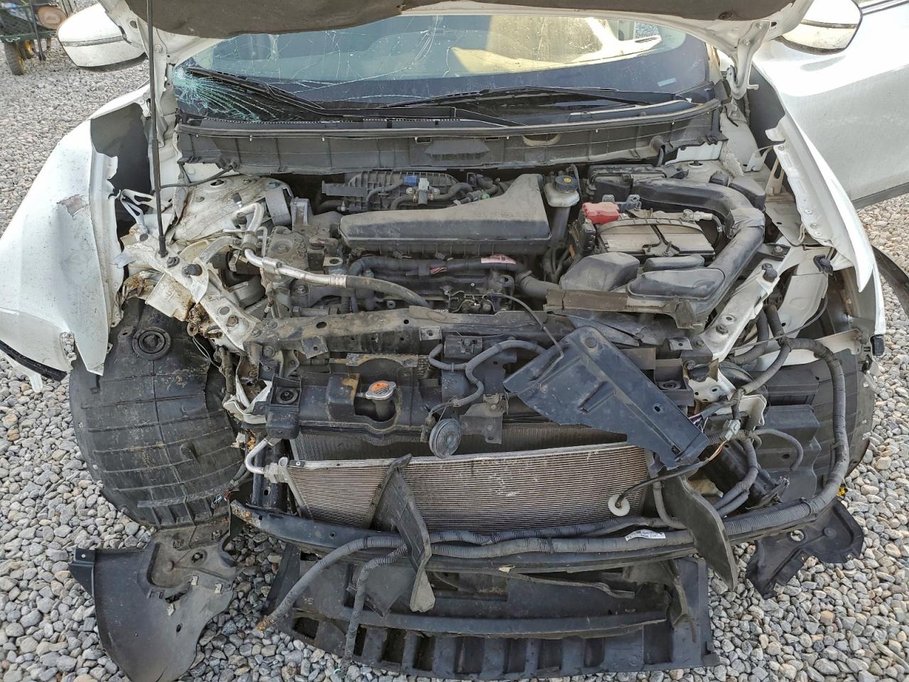 Nissan Rogue S Image 12