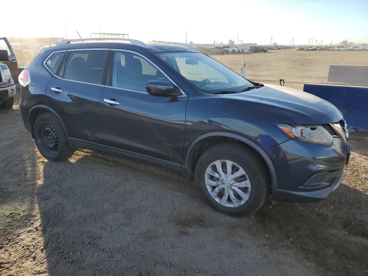 Nissan Rogue S Image 9