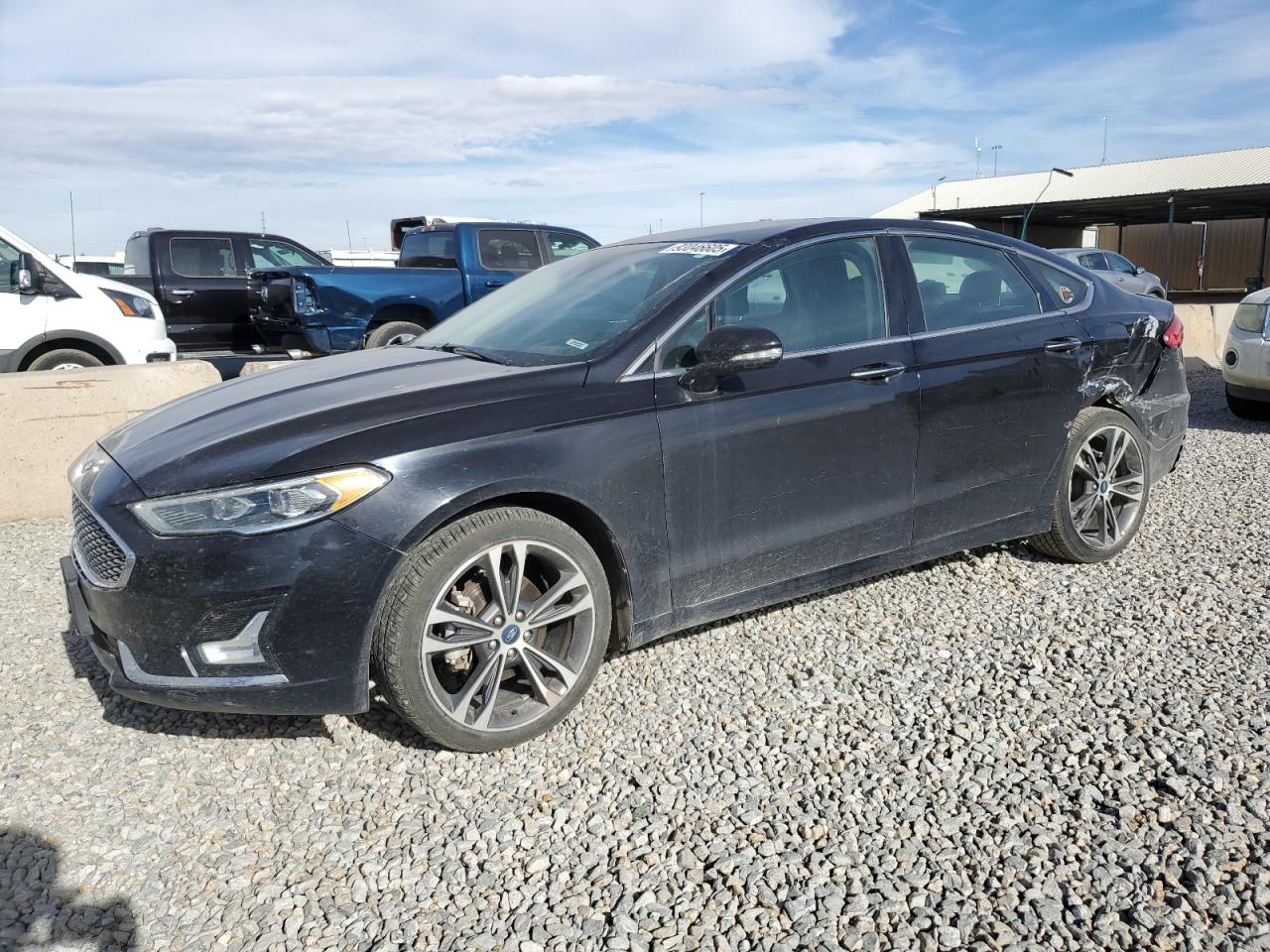Ford Fusion Titanium Image 1