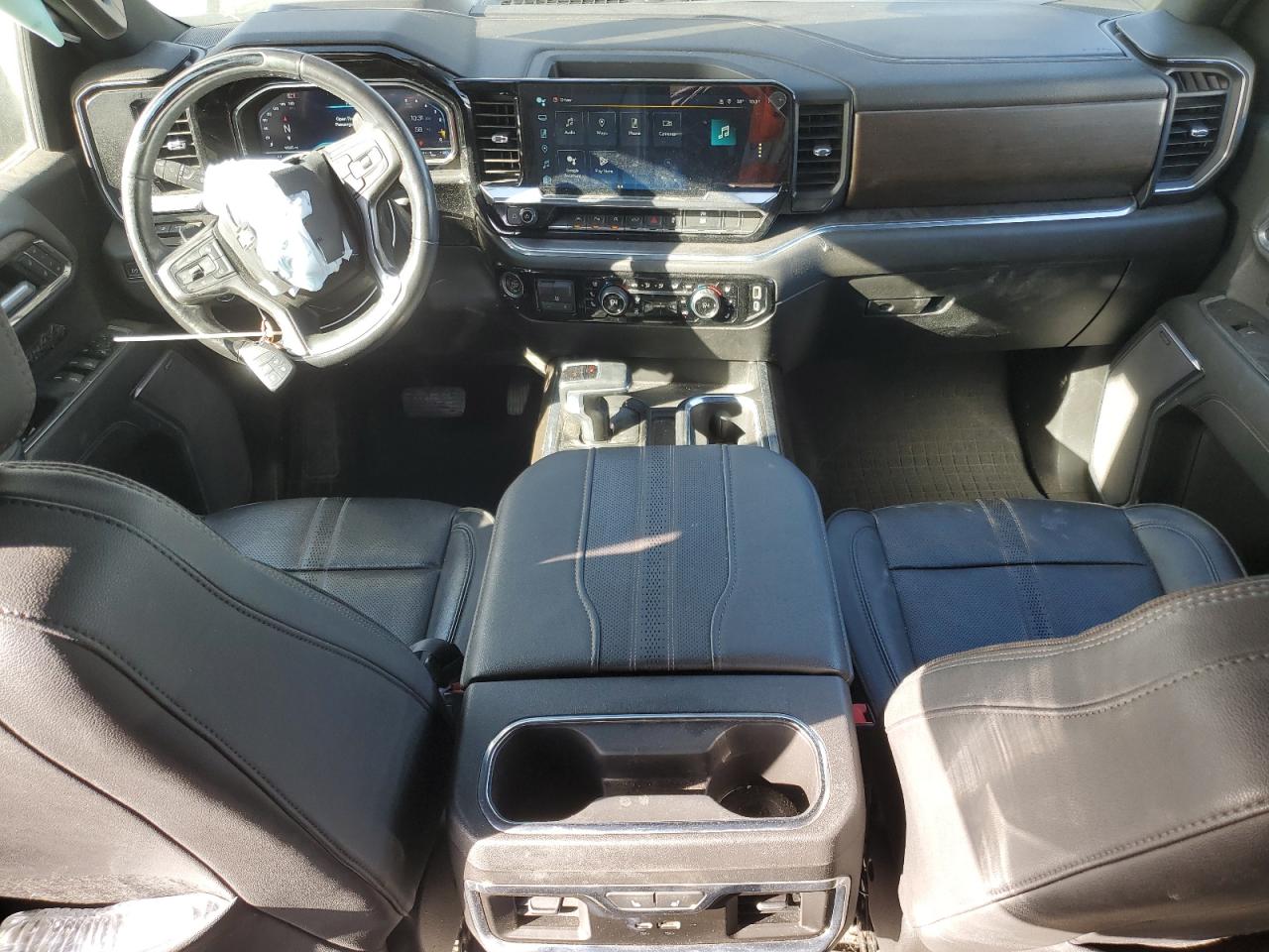 Chevrolet Silverado K1500 High Country Image 4