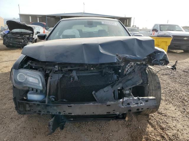 Chrysler 300 S Image 6