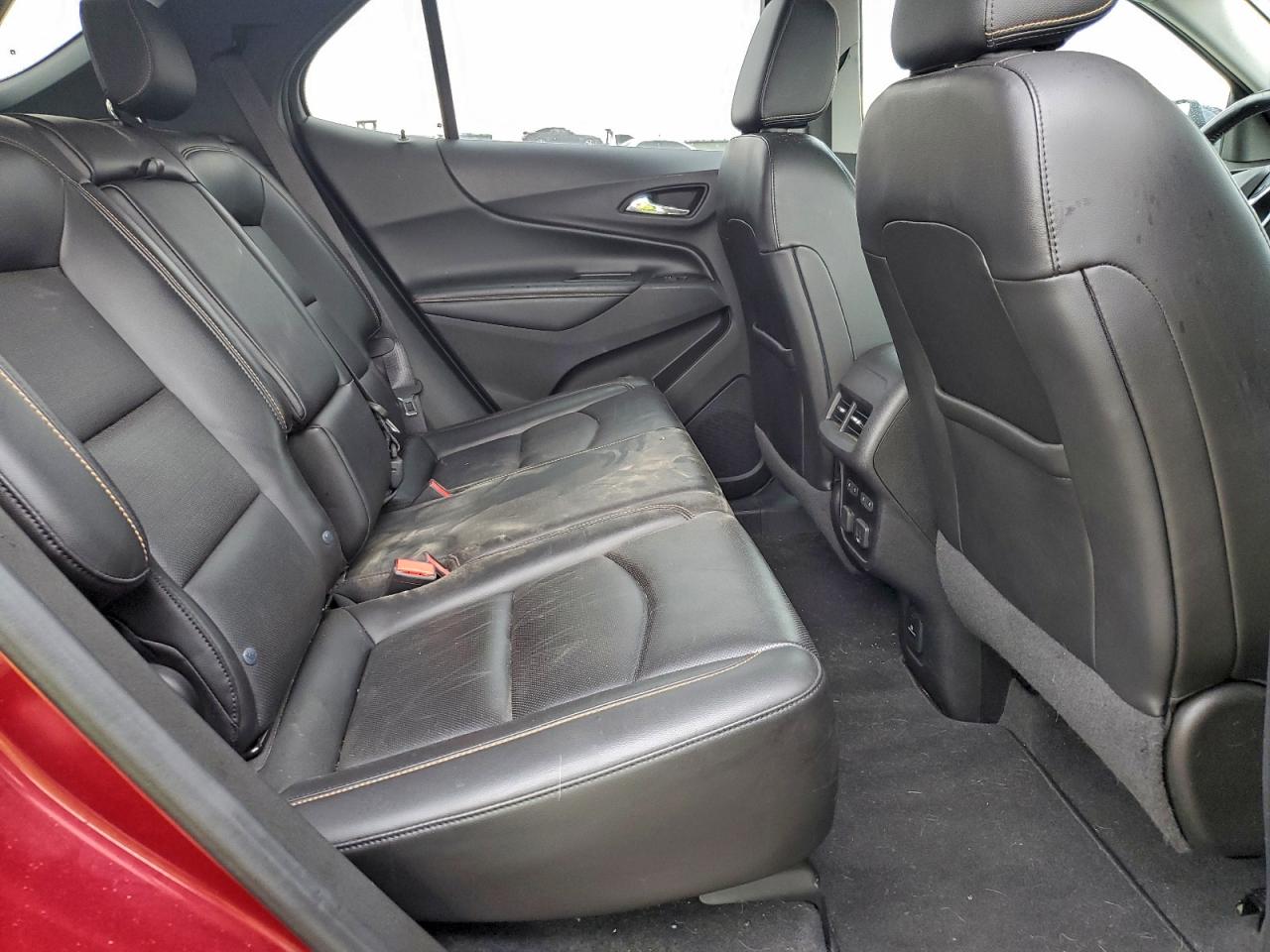 Chevrolet Equinox Premier Image 13