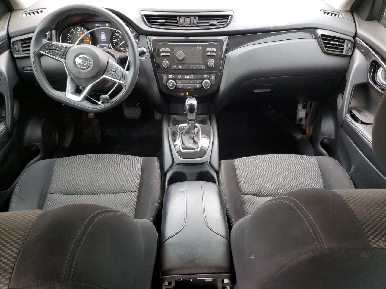 Nissan Rogue S Image 6