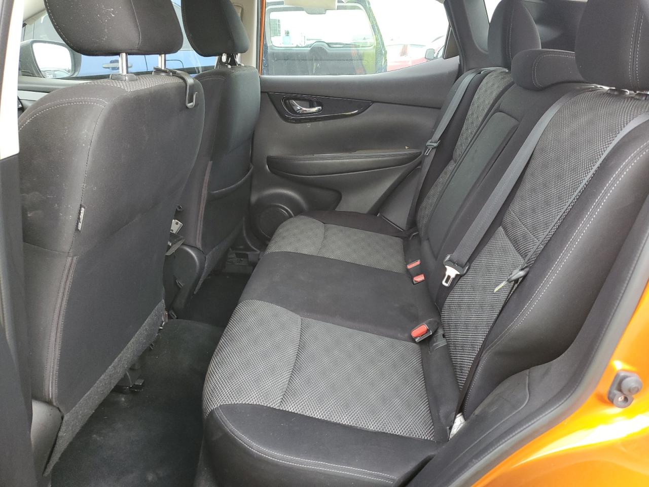 Nissan Rogue S Image 11