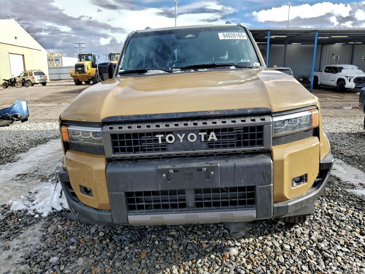 Toyota Land Cruis Base Image 9