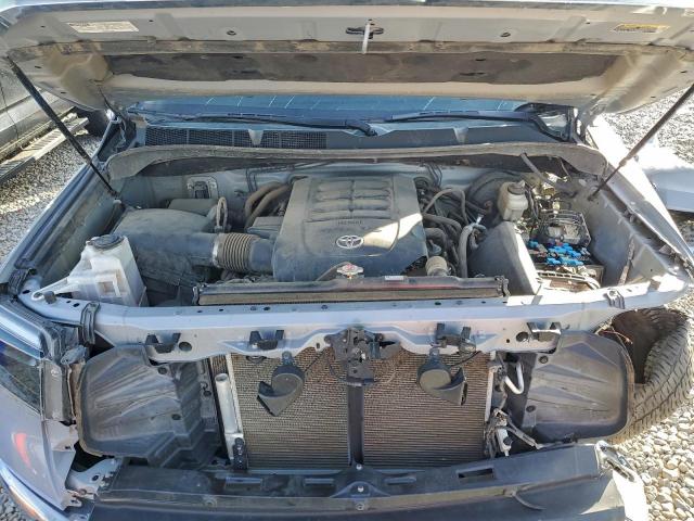 Toyota Tundra Crewmax Limited Image 7