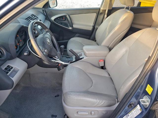 Toyota RAV4 Limited Image 6