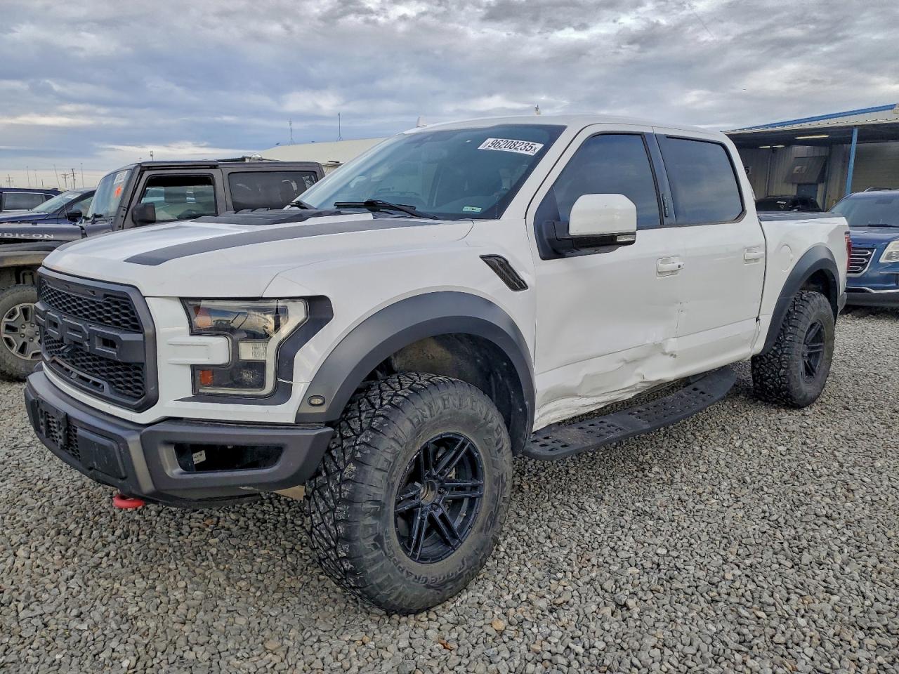 Ford F-150 Raptor Image 1