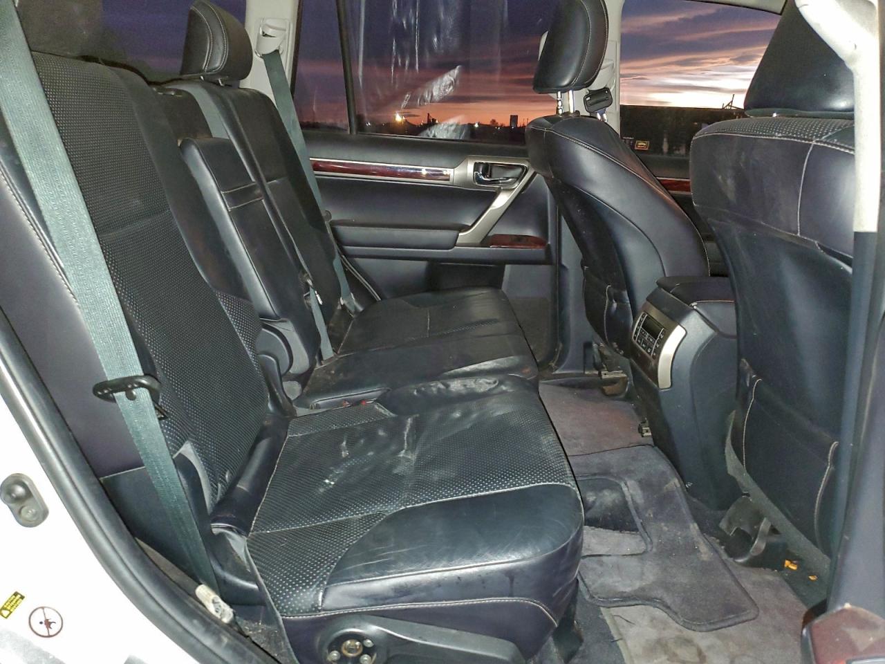 Lexus Gx 460 Image 13