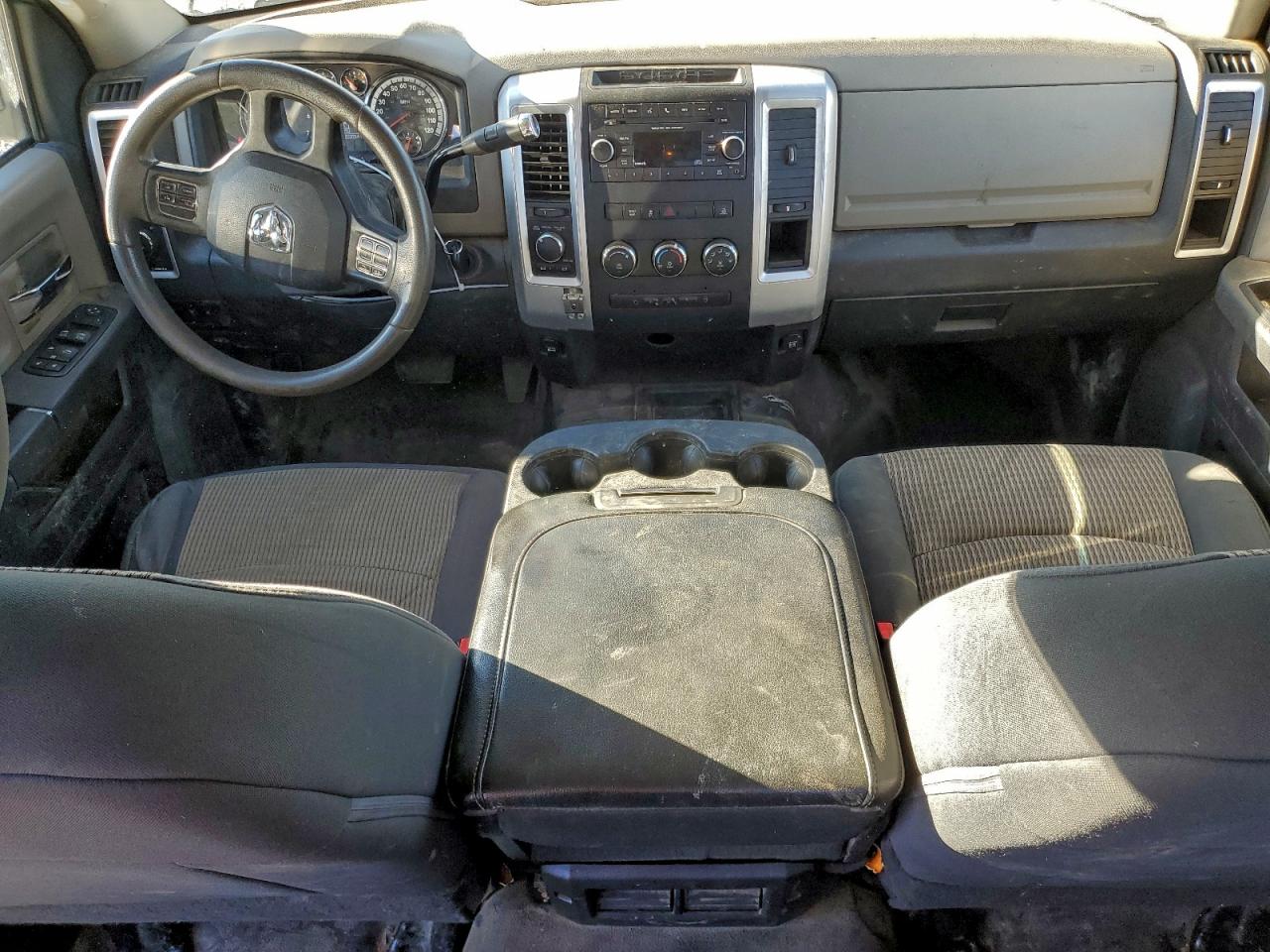 Dodge Ram 2500 Powerwagon Image 8