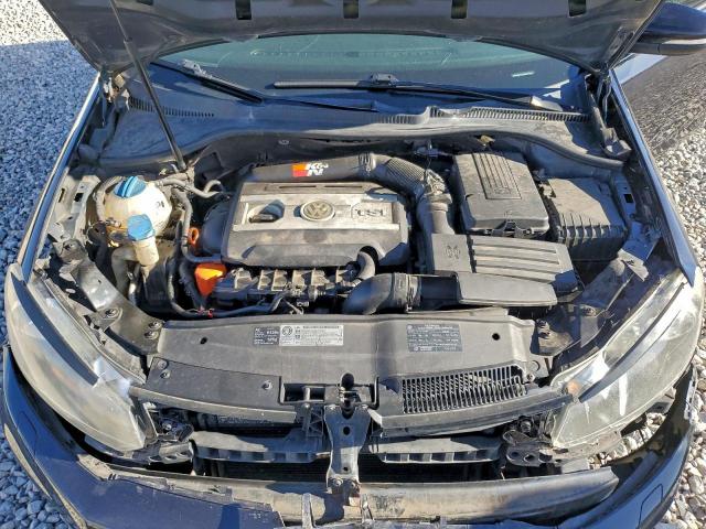 Volkswagen GTI Image 8