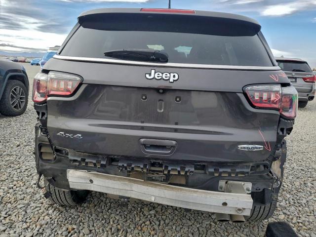 Jeep Compass Limited Image 12