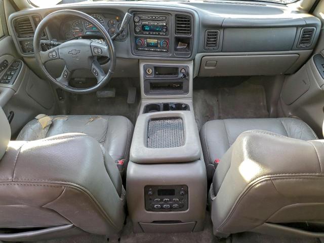 Chevrolet Suburban K1500 Image 13