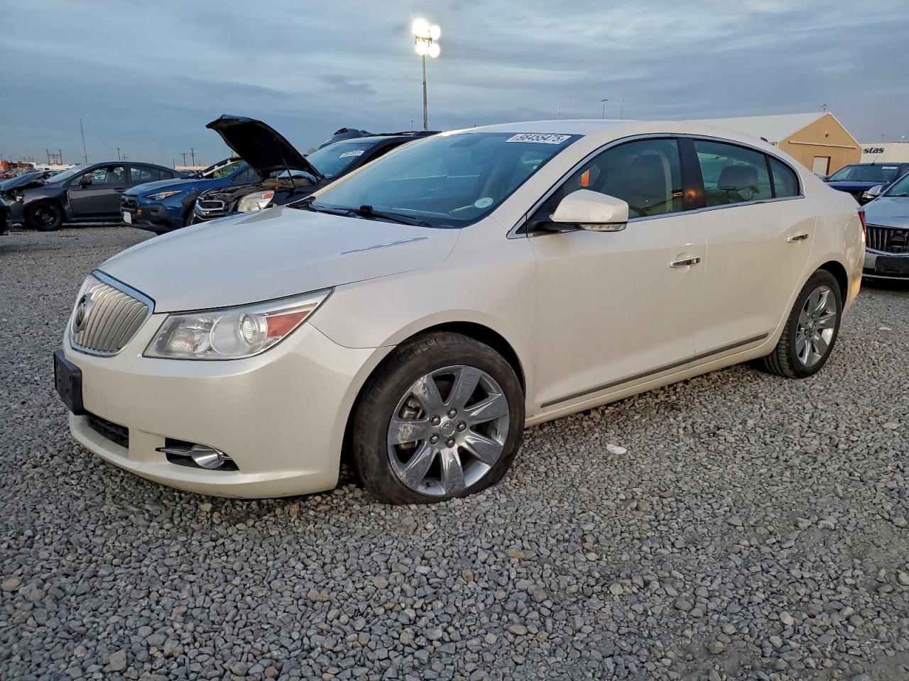 Buick LaCrosse Cxl Image 1