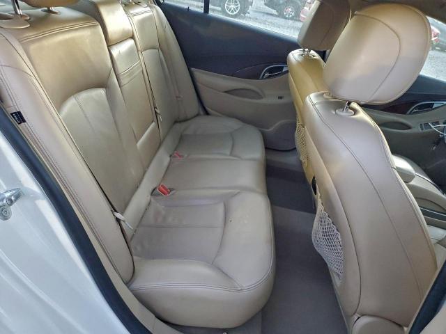 Buick LaCrosse Cxl Image 2