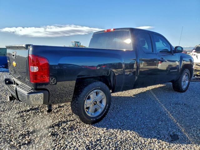 Chevrolet Silverado K1500 Lt Image 4