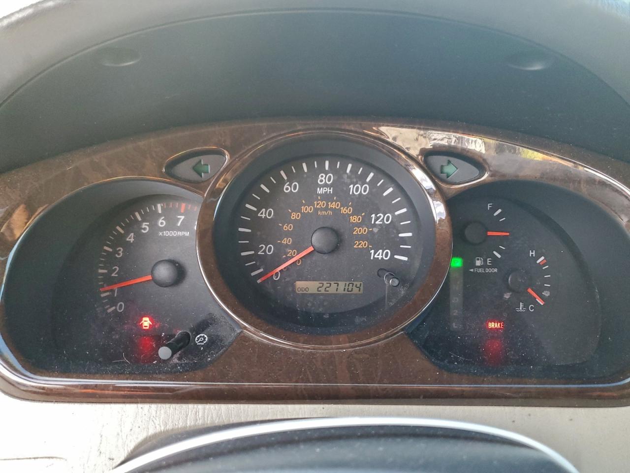 Toyota Highlander Limited Image 8